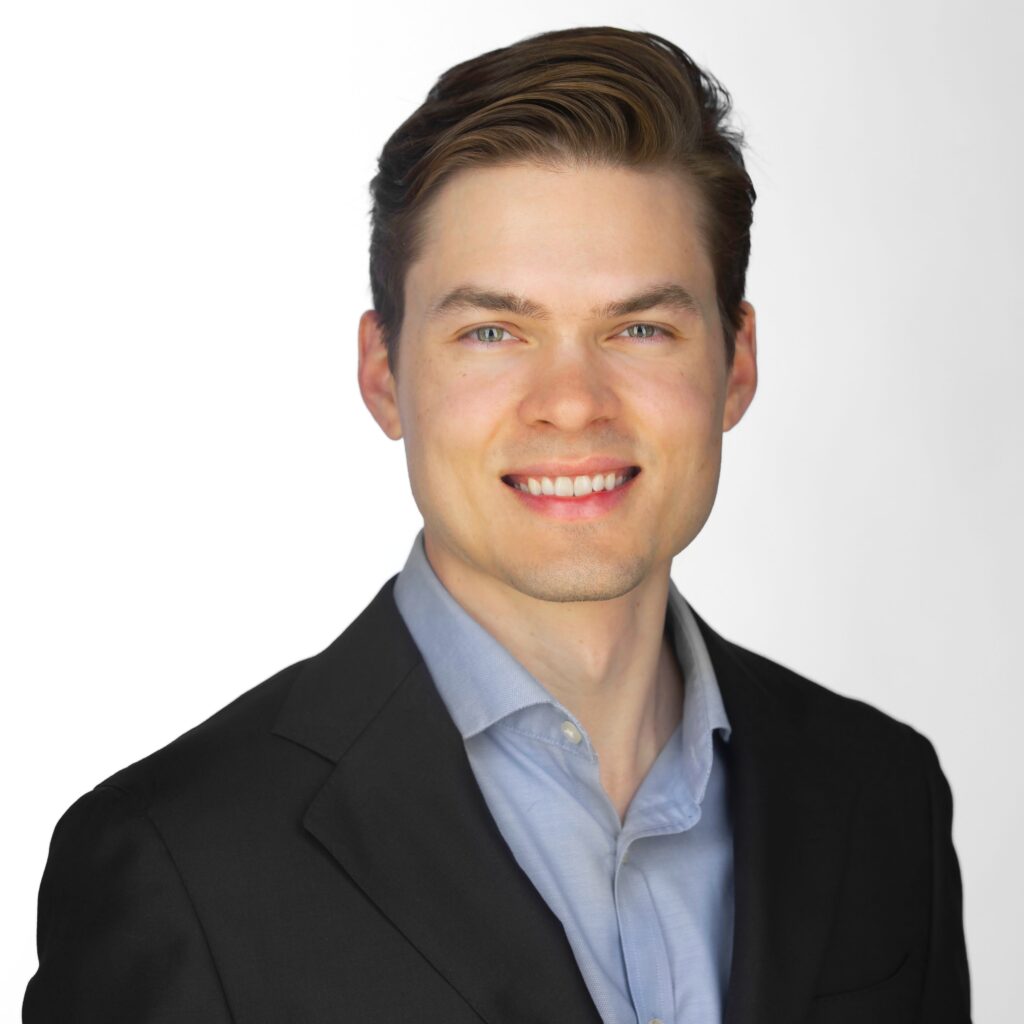 Austin Hickman headshot